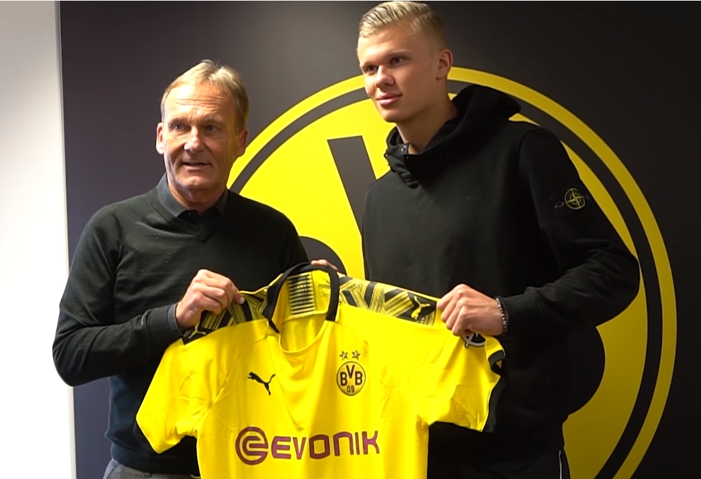 世界羽联批准15分三局两胜制，羽超杭州站激烈对决（世界羽联敲定15分三局两胜制，羽超杭州站上演激战）