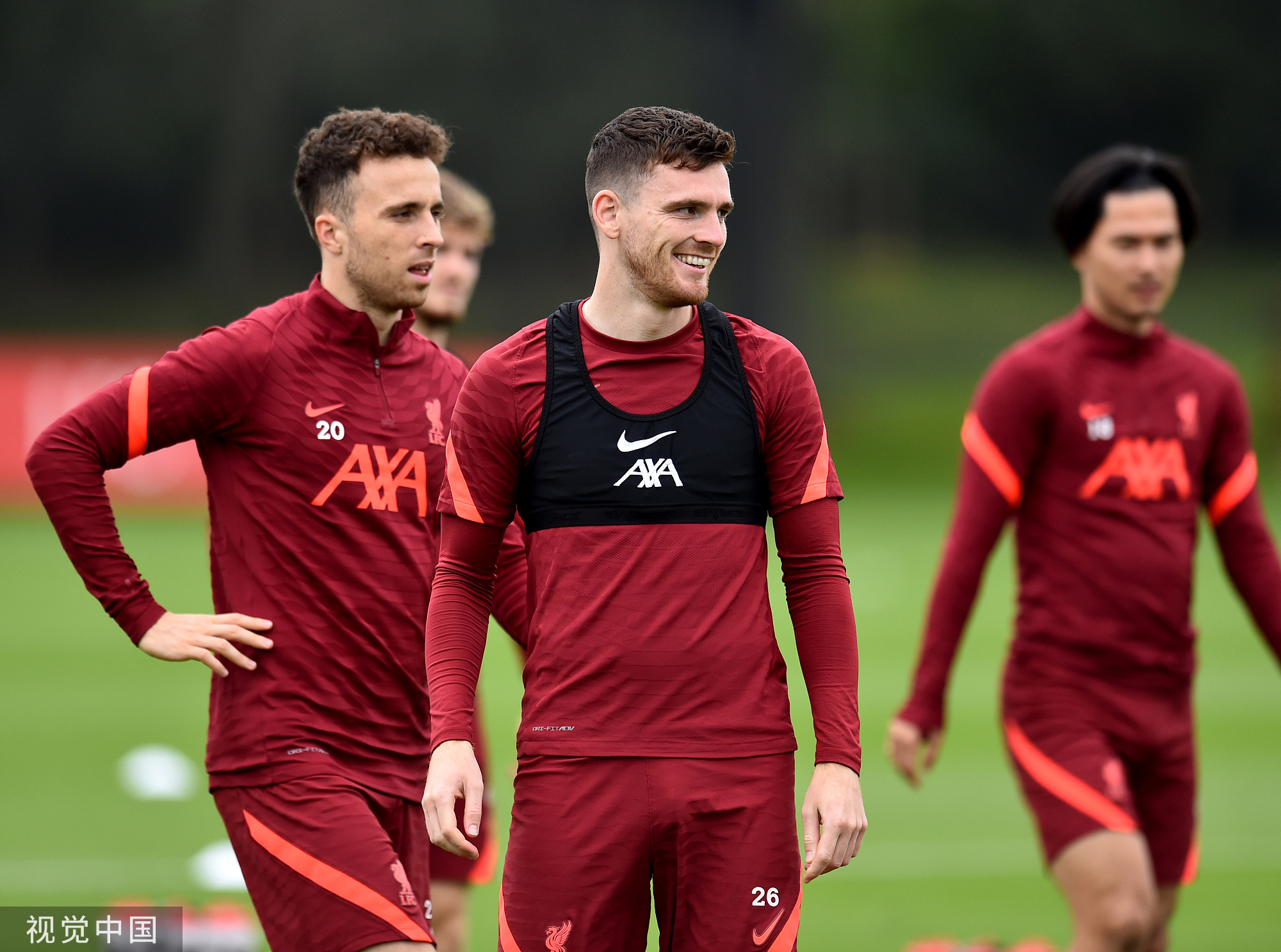 劳塔罗：若拉扯都判点那比赛没法踢；想和萨内蒂那样扎根国米（劳塔罗：若拉扯就判点比赛难踢，愿像萨内蒂一样在国米扎根）