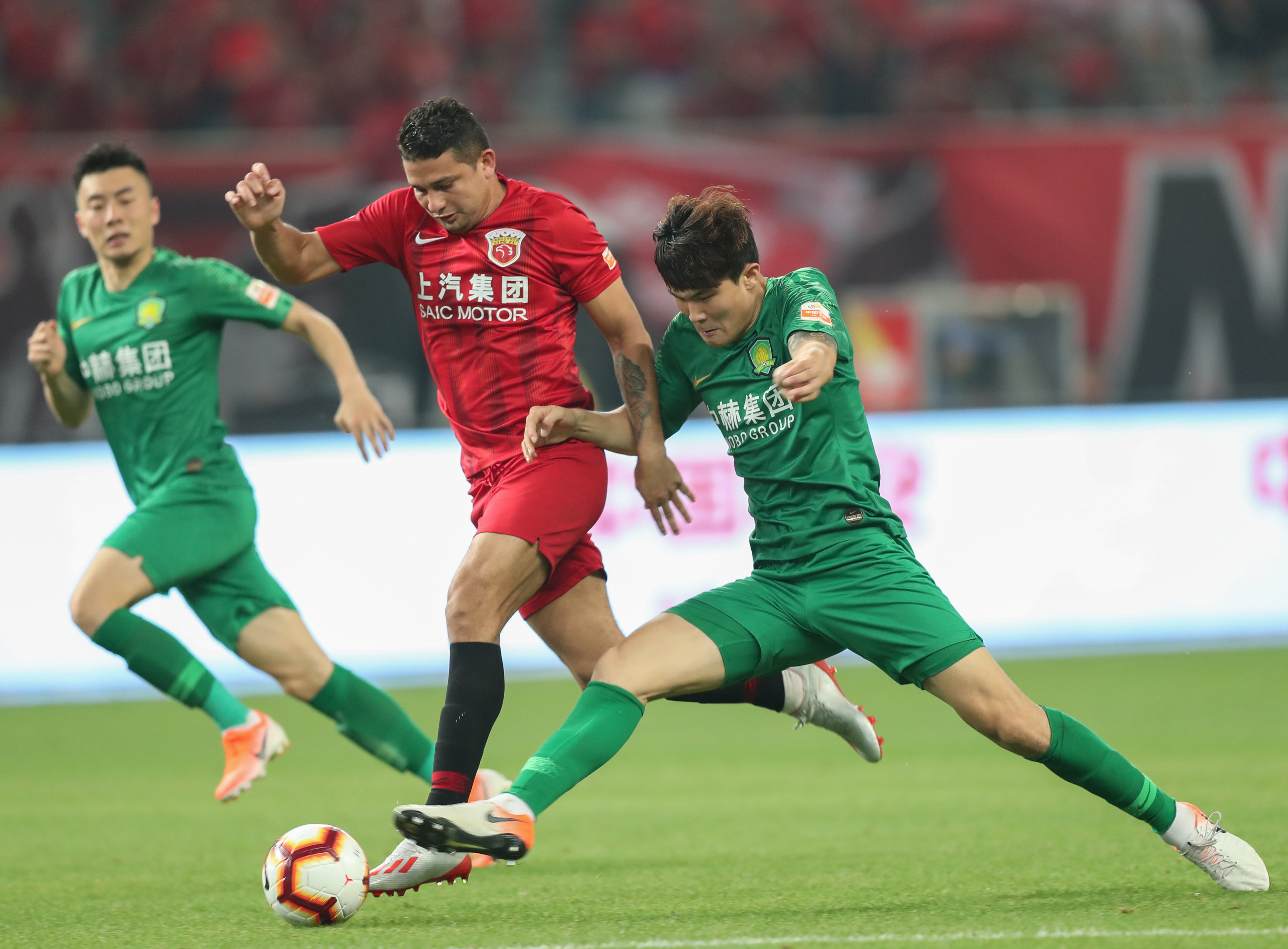 CBA赛季亮点回顾：精彩进球集锦,（CBA赛季高光盘点：精彩进球大赏）