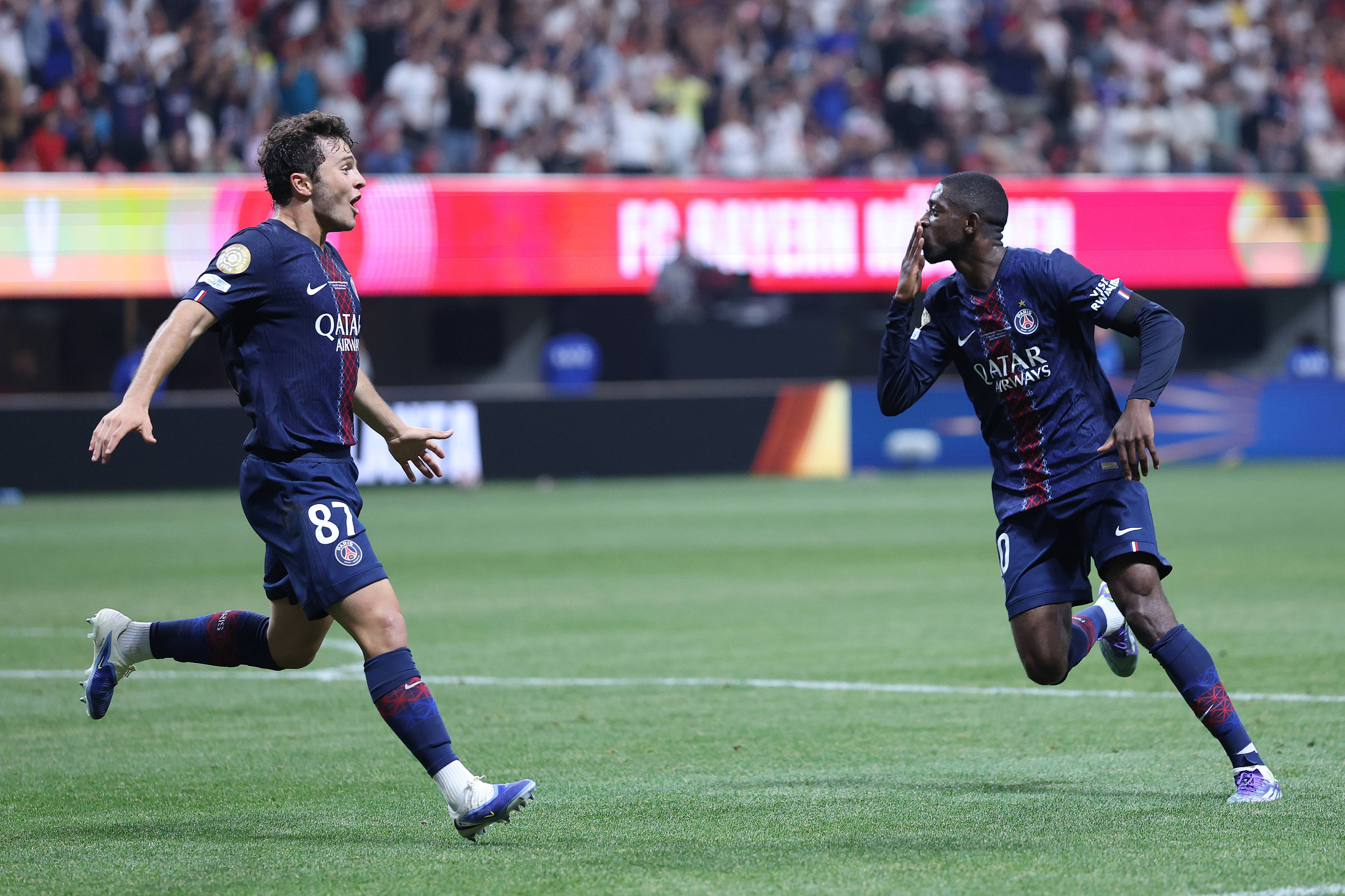 足球国足将派出强阵出战下一场赛事（国足下场比赛将以最强阵容迎战）