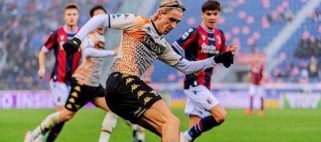 西班牙黄金一代再展实力