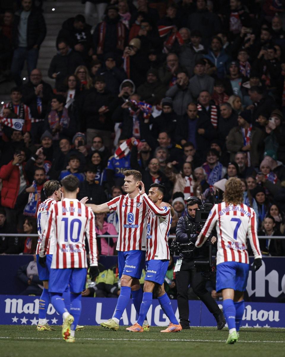 因全队近两年未收到奖金，正备战世非预附加赛的尼日利亚队抵制了训练（奖金两年未发，备战世非预附加赛的尼日利亚队集体罢训）