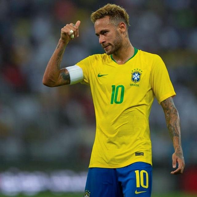 巴黎锋线全场压制