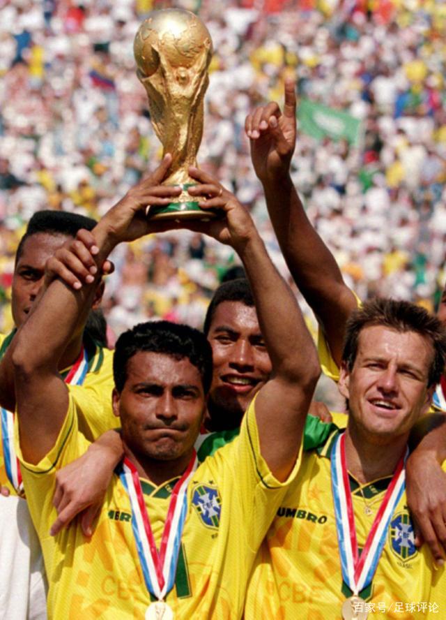 队报解析KK状态下滑：偏爱欧冠而非联赛，漫长赛季难保持状态