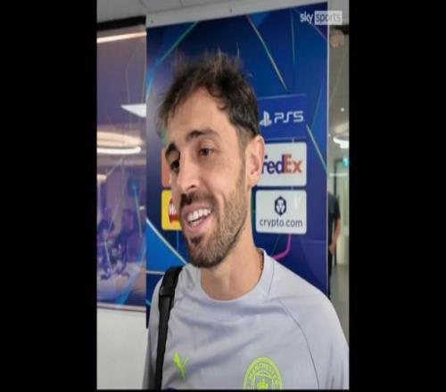 拜仁莱万多夫斯基关键进球锁定胜局（莱万多夫斯基致胜一球助拜仁全取三分）