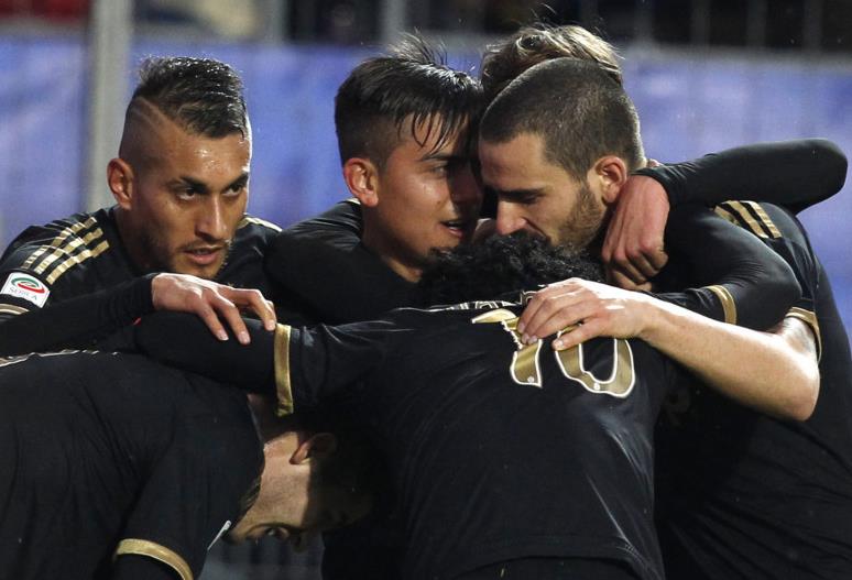 德转列本赛季30岁以上选手进球排行榜：凯恩领跑，...（德转公布本季30+球员进球榜：凯恩暂居榜首，...）