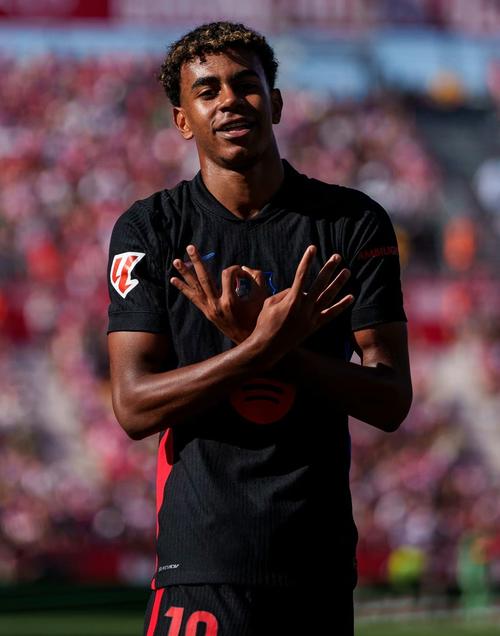 博主：弥漫些许离别味道，个别国安球员已从基地搬走私人物品