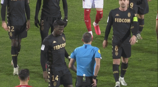 英超球员身价跌幅榜!福登居首，1年暴跌6000万，萨拉赫排第7（英超身价下滑榜：福登一年缩水6000万居首，萨拉赫位列第7）