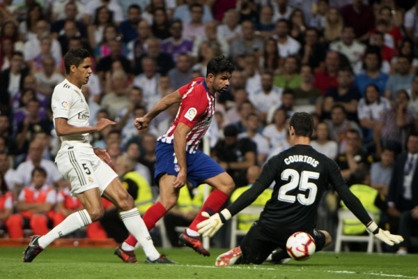 意甲裁判指派员罗基：霍伊伦应该因为肘击对手被罚下